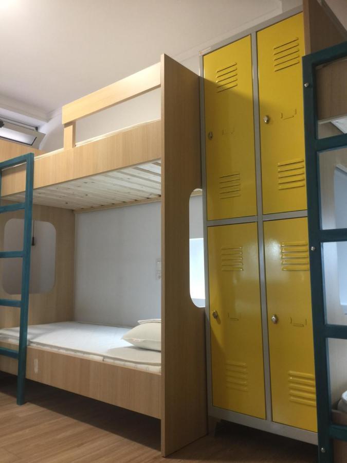 Loutraki Hostel Bagian luar foto